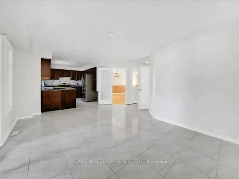 66 Stoneybrook Crescent Barrie ON L4N 0A6