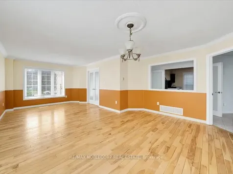66 Stoneybrook Crescent Barrie ON L4N 0A6