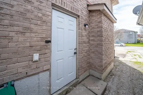 66 Stoneybrook Crescent Barrie ON L4N 0A6