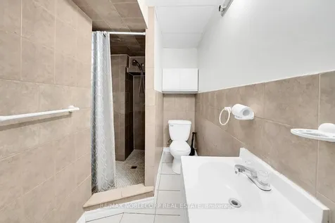 66 Stoneybrook Crescent Barrie ON L4N 0A6