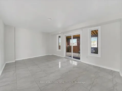 66 Stoneybrook Crescent Barrie ON L4N 0A6