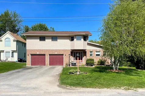 217 Dominion Drive Clearview ON L0M 1S0