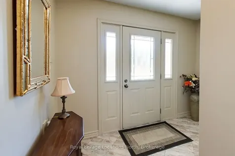 217 Dominion Drive Clearview ON L0M 1S0