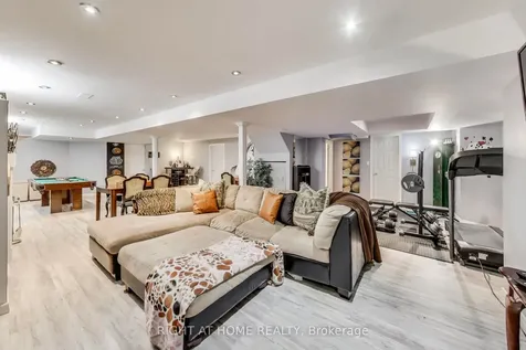 55 Knupp Road Barrie ON L4N 0R7