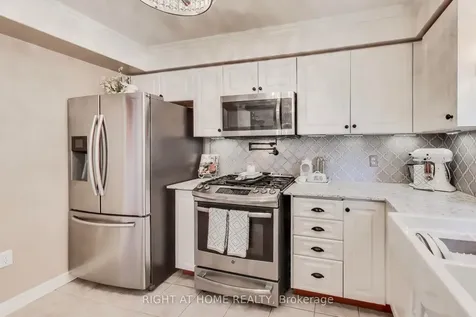 55 Knupp Road Barrie ON L4N 0R7