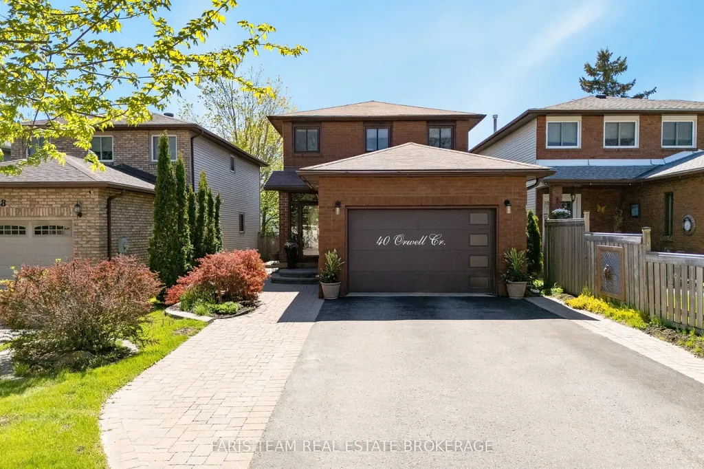 40 Orwell Crescent Barrie ON L4N 6M6