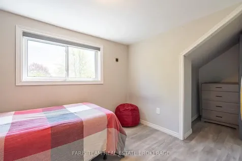 261 James Street E Orillia ON L3V 1M3