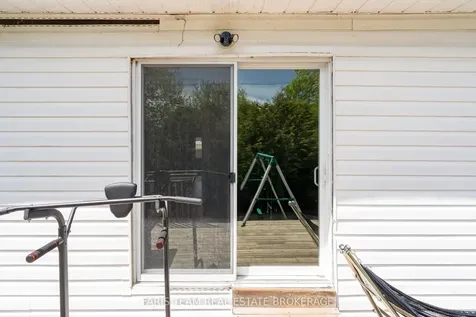 261 James Street E Orillia ON L3V 1M3
