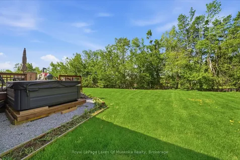 4 Keyzer Drive Oro-medonte ON L3V 8N7