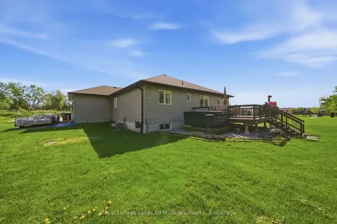 4 Keyzer Drive Oro-medonte ON L3V 8N7