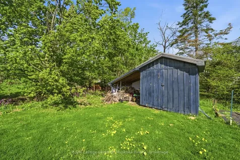 4 Keyzer Drive Oro-medonte ON L3V 8N7