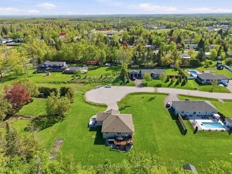 4 Keyzer Drive Oro-medonte ON L3V 8N7