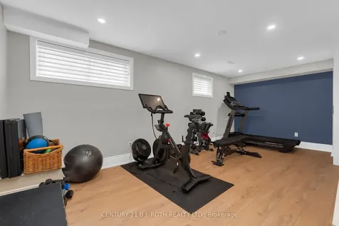 284 Sunnidale Road Barrie ON L4N 5P1