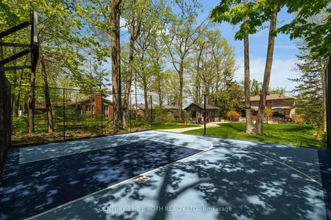 284 Sunnidale Road Barrie ON L4N 5P1
