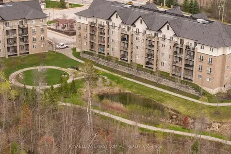 42 Ferndale Drive S Barrie ON L4N 2M5