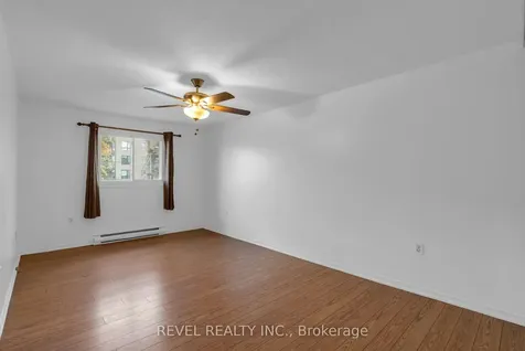 16 Quail Crescent Barrie ON L4N 6X1