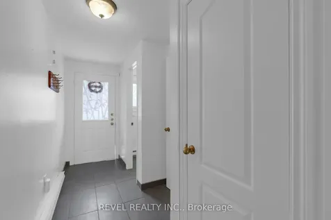 16 Quail Crescent Barrie ON L4N 6X1