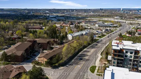 16 Quail Crescent Barrie ON L4N 6X1