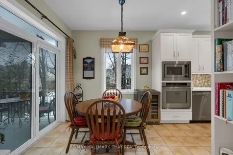 6 Oakmont Avenue Oro-medonte ON L0L 2L0
