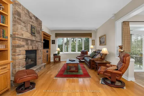 6 Oakmont Avenue Oro-medonte ON L0L 2L0