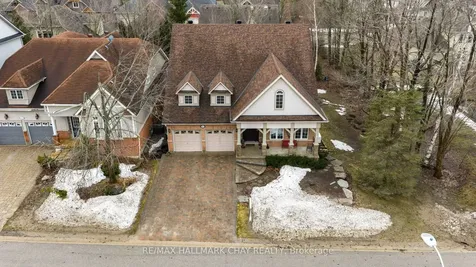 6 Oakmont Avenue Oro-medonte ON L0L 2L0
