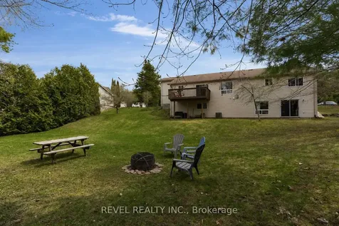 32 Hickory Lane Oro-medonte ON L0K 1E0