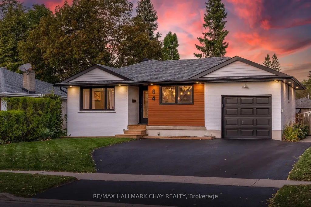 64 Marion Crescent Barrie ON L4M 2L3