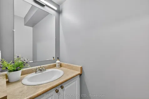 131 James Street E Orillia ON L3V 1L7