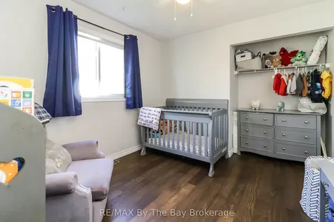 10 Lamont Creek Drive Wasaga Beach ON L9Z 1J8