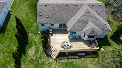 10 Lamont Creek Drive Wasaga Beach ON L9Z 1J8