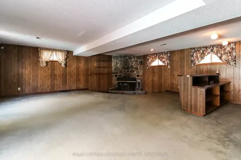 265 39th Street S Wasaga Beach ON L9Z 1S3