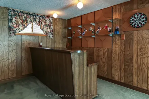 265 39th Street S Wasaga Beach ON L9Z 1S3