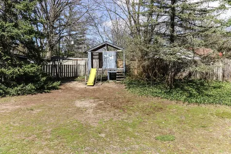 265 39th Street S Wasaga Beach ON L9Z 1S3
