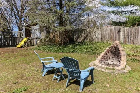 265 39th Street S Wasaga Beach ON L9Z 1S3