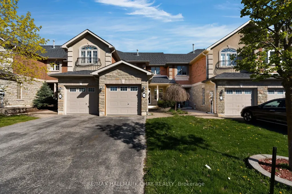 334 Cundles Road E Barrie ON L4M 7E5