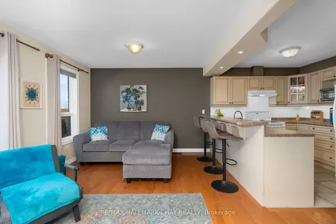 334 Cundles Road E Barrie ON L4M 7E5