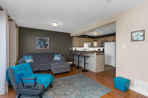334 Cundles Road E Barrie ON L4M 7E5