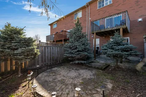 334 Cundles Road E Barrie ON L4M 7E5