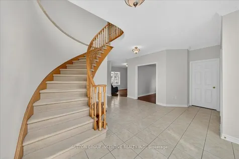 6 Silvercreek Crescent Barrie ON L4N 0Z8