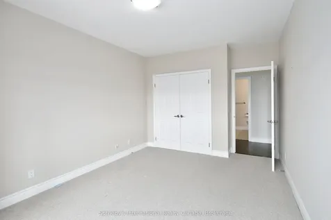 91 Raglan Street Collingwood ON L9Y 0B2