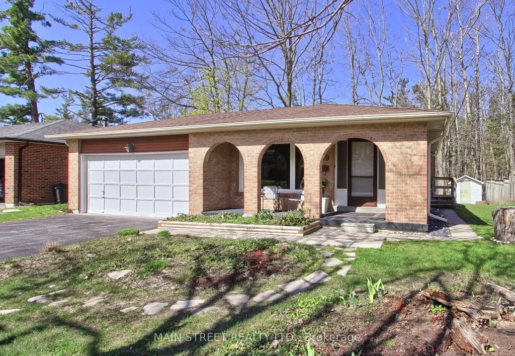 189 Browning Trail Barrie ON L4N 5H5