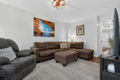 172 Courtney Crescent Barrie ON L4N 5T1