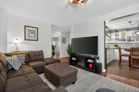 172 Courtney Crescent Barrie ON L4N 5T1