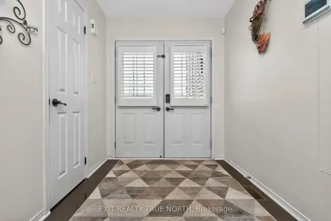 172 Courtney Crescent Barrie ON L4N 5T1