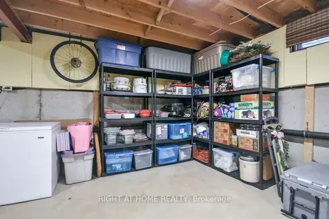 10 Forestview Place Barrie ON L4M 5M5