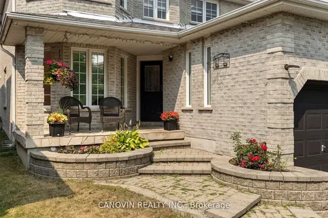 117 Violet Street Barrie ON L4N 9M8