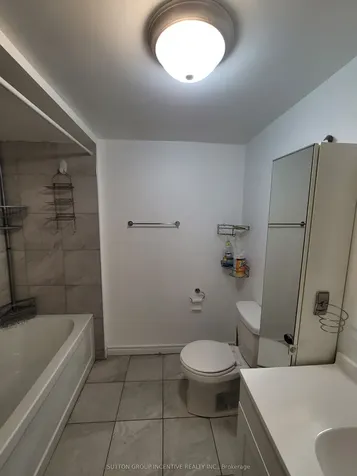 50 Farmingdale Crescent Barrie ON L4M 5E5