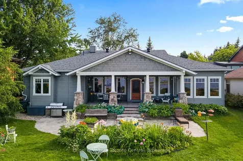 19 Georgian Manor Drive Collingwood ON L9Y 3Z1