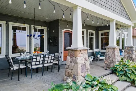 19 Georgian Manor Drive Collingwood ON L9Y 3Z1