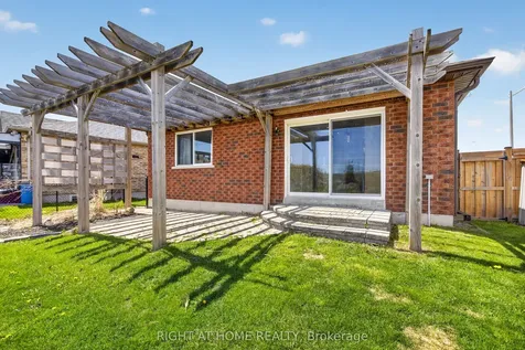 61 Seline Crescent Barrie ON L4N 5V6